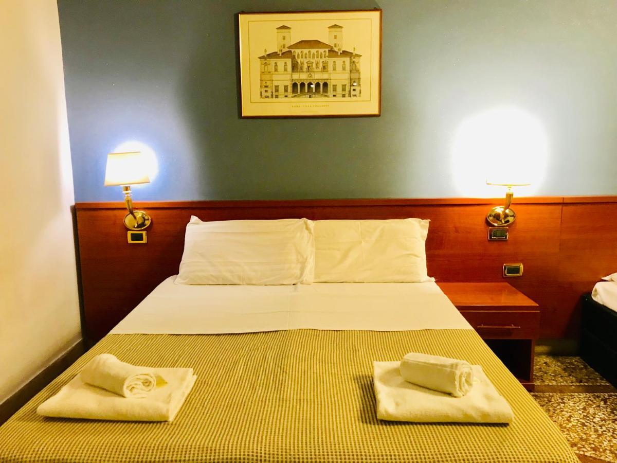 Holiday Rome Termini Hotel Exterior foto