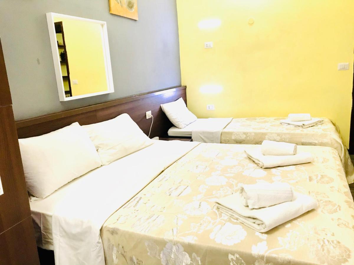 Holiday Rome Termini Hotel Exterior foto